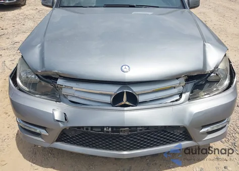 2013 Mercedes-Benz C 250 Luxury/Sport from USA, damaged, VIN WDDGF4HB5DR294660